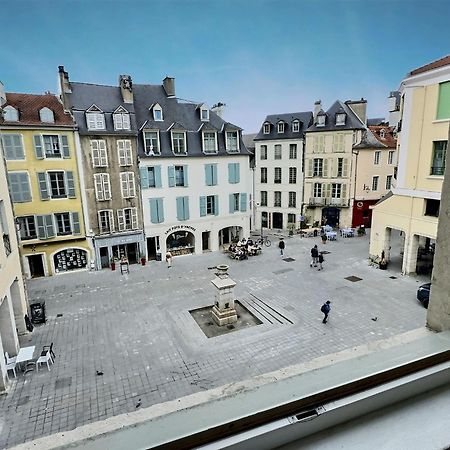 Wonderhost, Bois Et Pierre En Coeur De Ville Pau Dış mekan fotoğraf